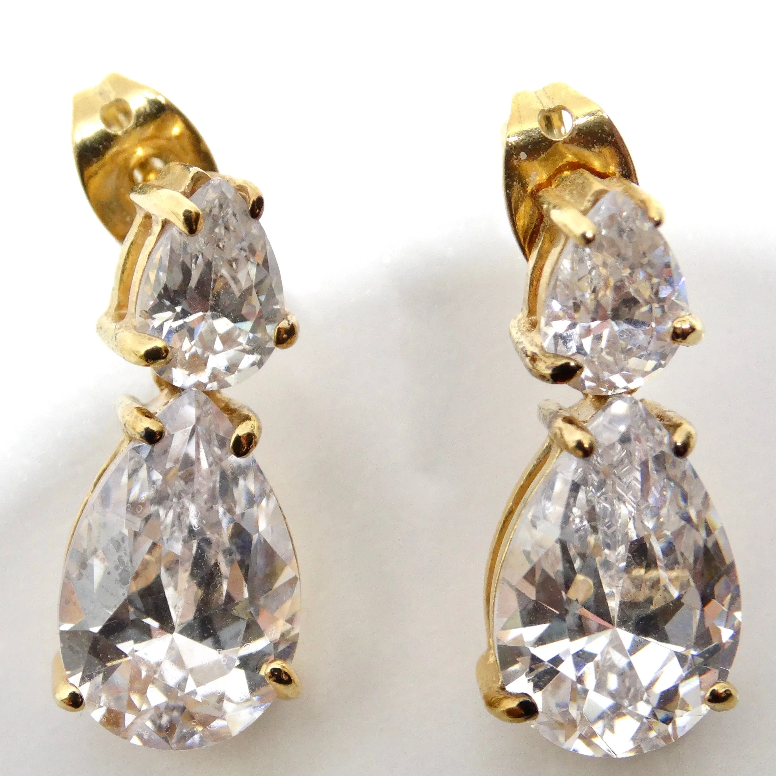 18K Gold Plated Vintage Tear Drop Earrings