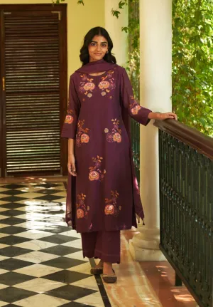 Amethyst embroidered kurta set