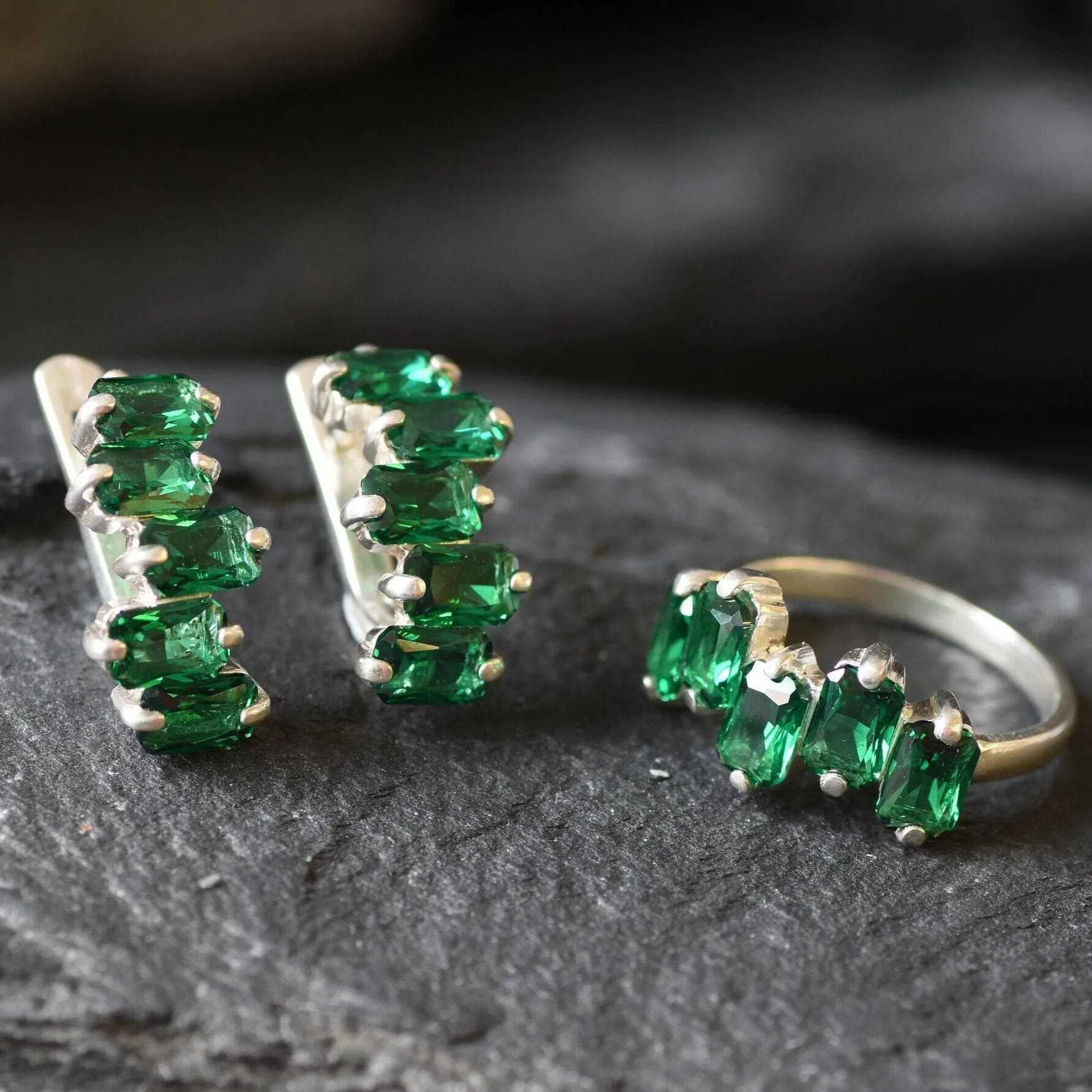 Baguette Emerald Ring - Green Half Eternity Ring - Five Stone Ring