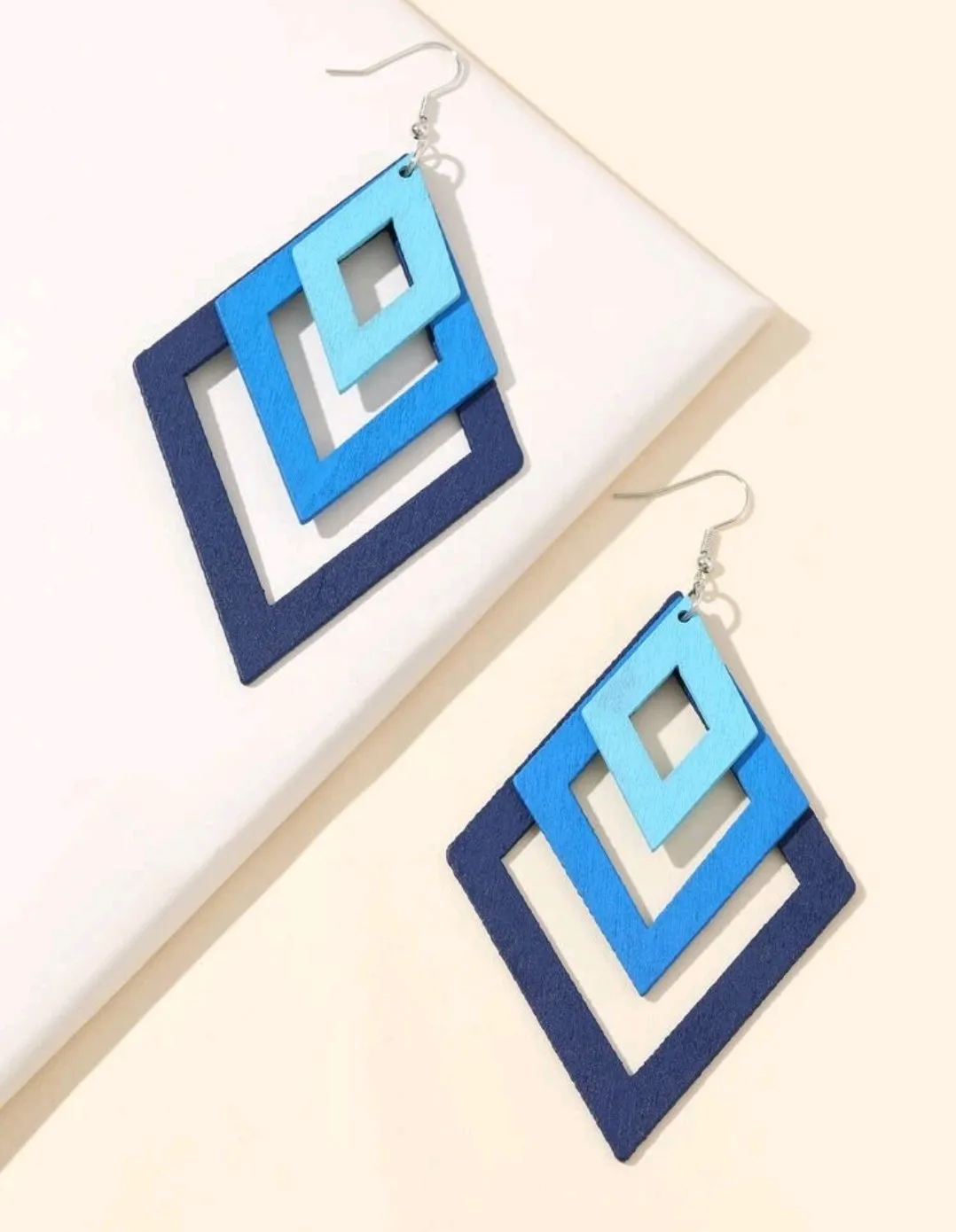 Blue Hue Diamond shaped Earrings