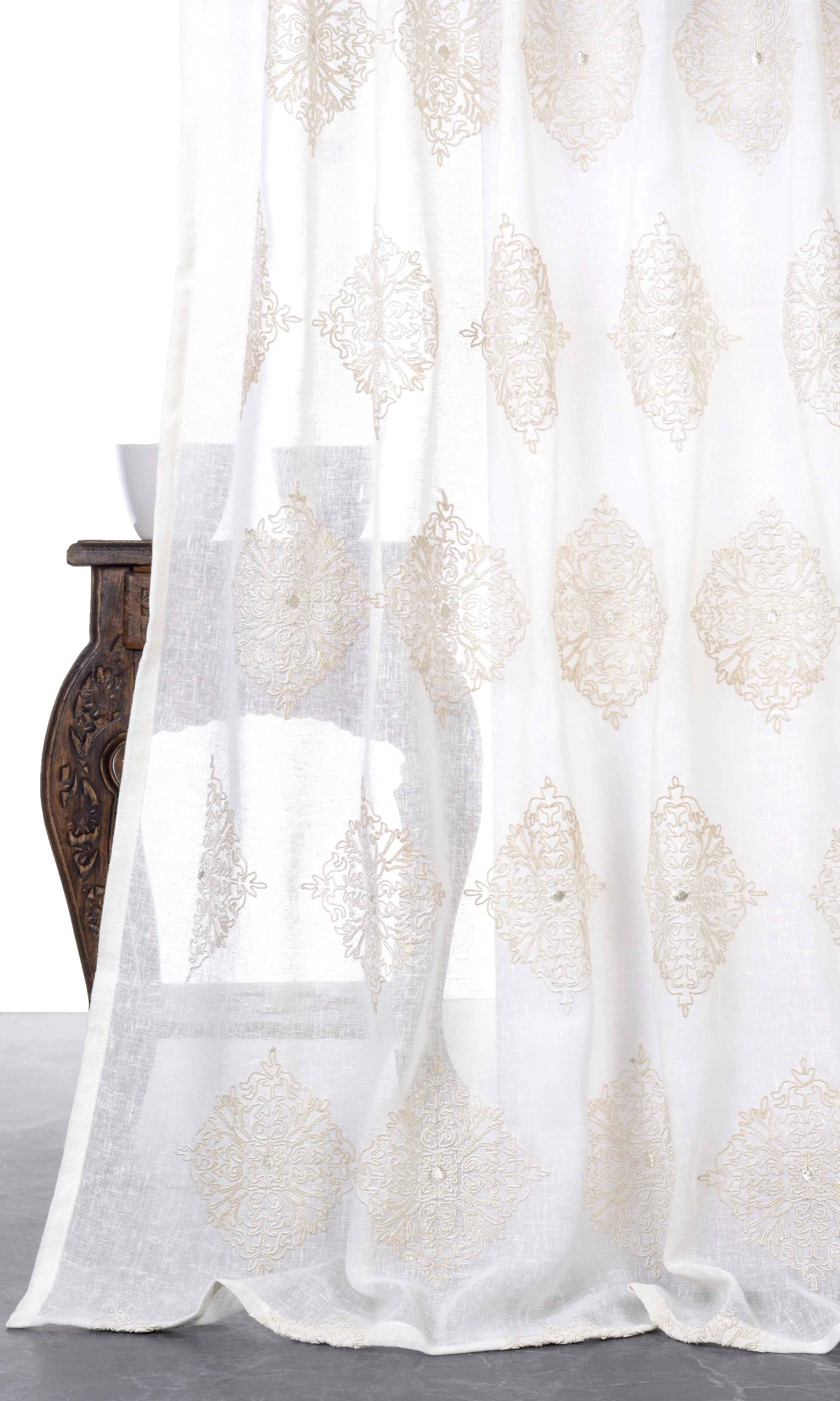 'Creamy Seed' Sheer Floral Embroidered Roman Shades (White/ Cream)