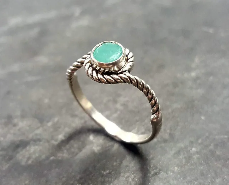 Dainty Emerald Ring - Silver Rope Band - May Birthstone Ring