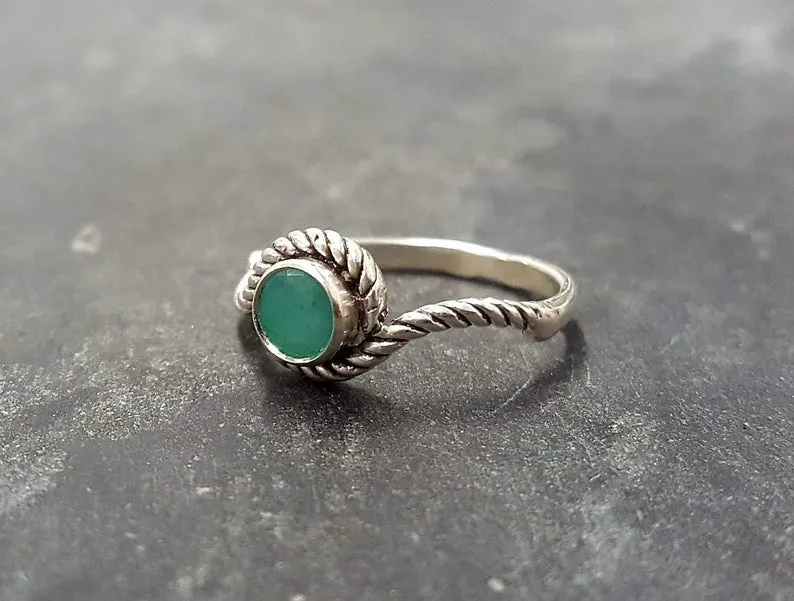 Dainty Emerald Ring - Silver Rope Band - May Birthstone Ring