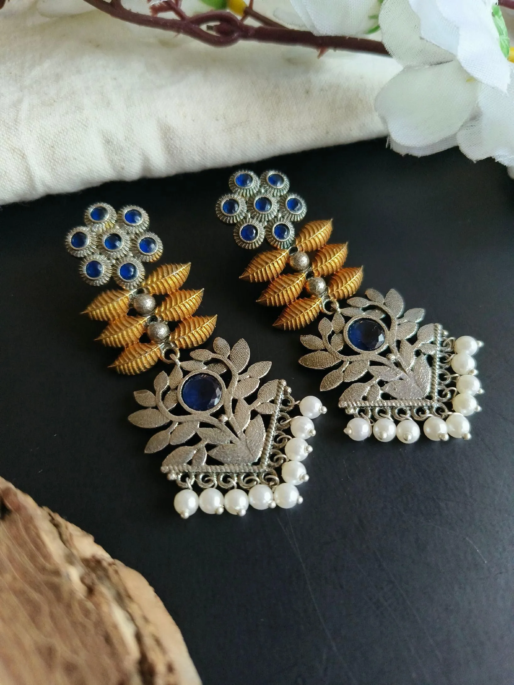 Dual Tone Silver-Plated Oxidised Jhumka | Sarichka