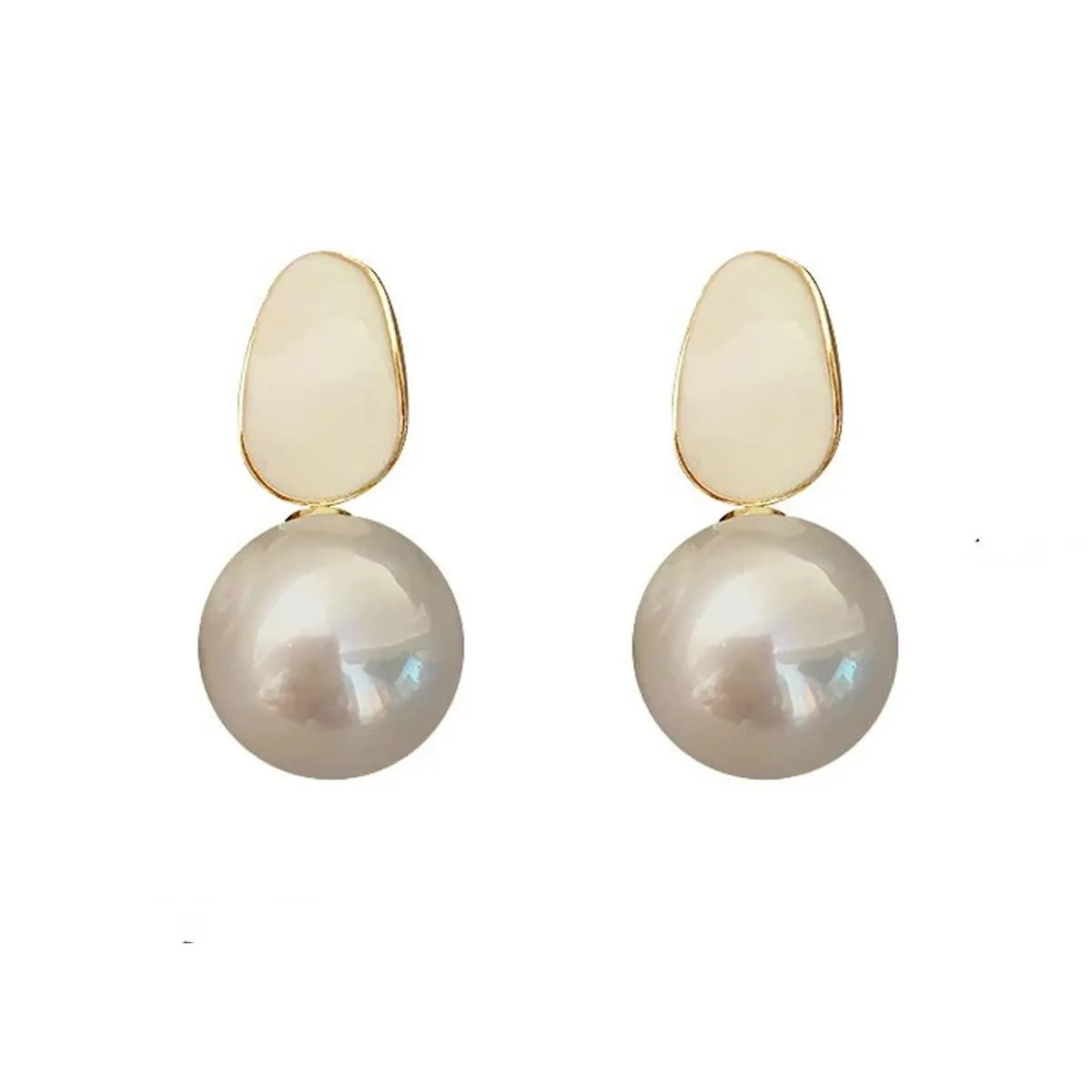 Elegant Pearl Drop Earrings