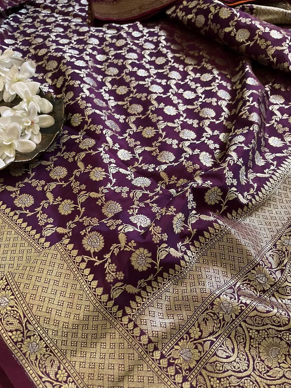 Elegant Purple Banarasi Silk Saree