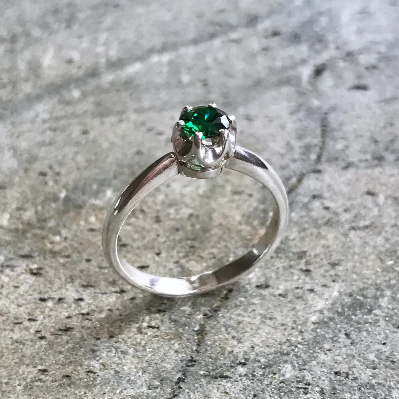 Emerald Promise Ring - Dainty Green Ring - Classic Solitaire Ring