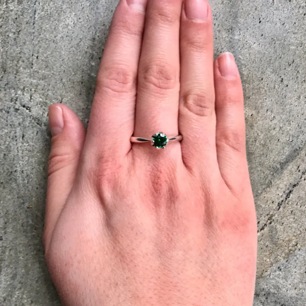 Emerald Promise Ring - Dainty Green Ring - Classic Solitaire Ring