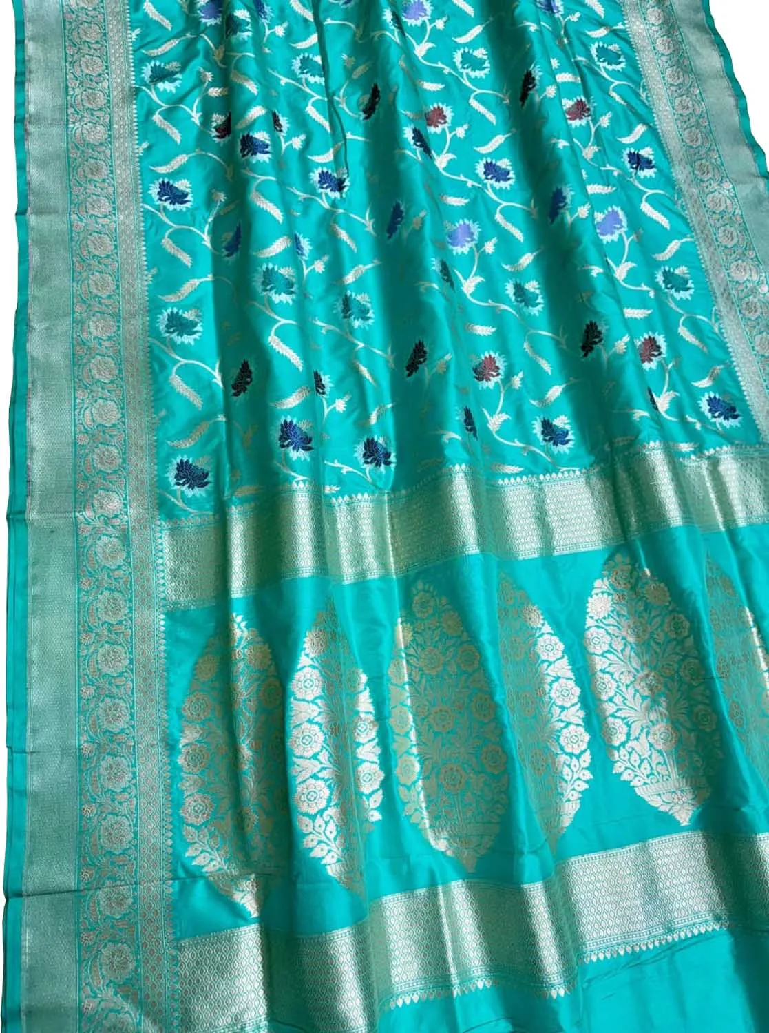 Exquisite Blue Handloom Banarasi Meenakari Silk Saree