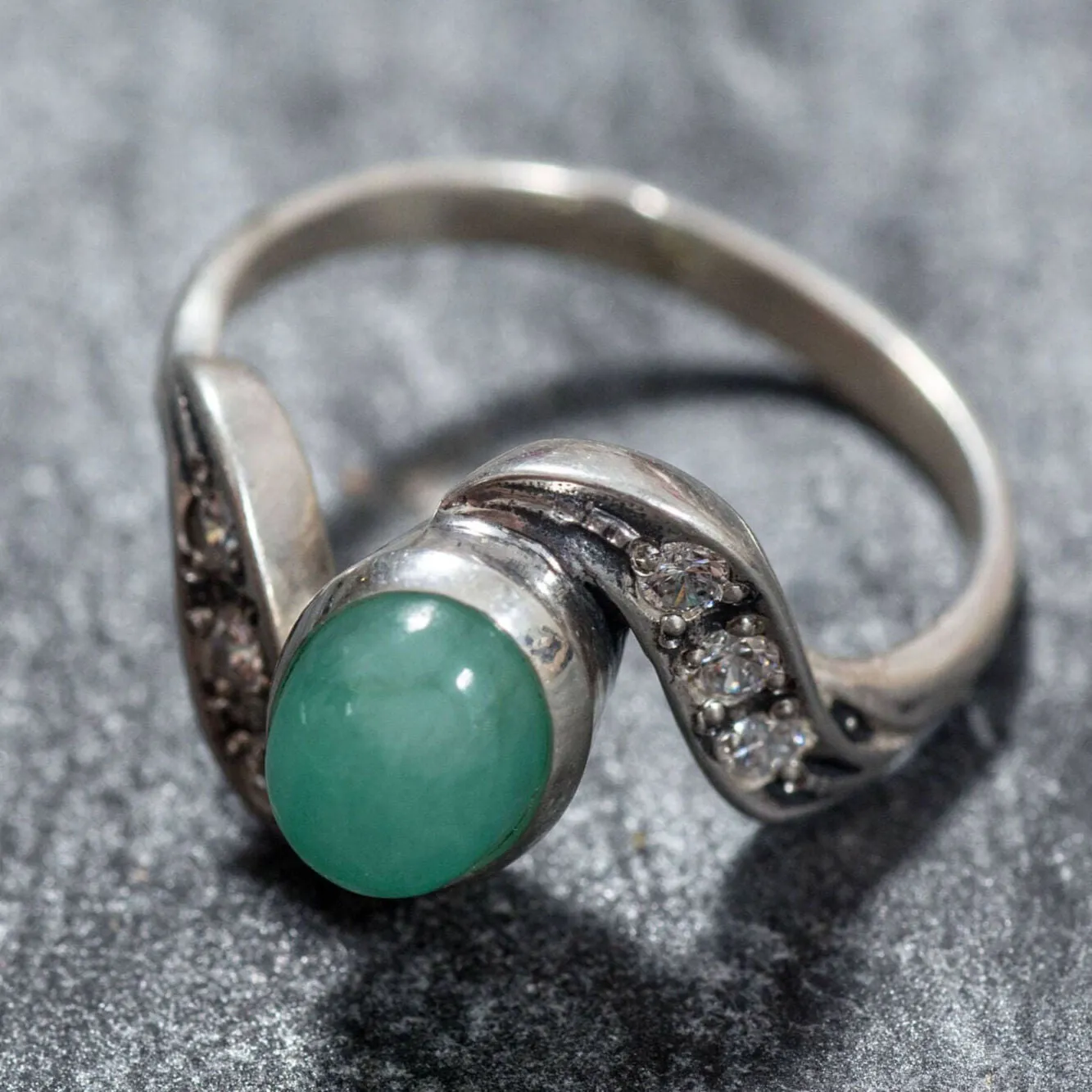 Genuine Emerald Ring - Green Oval Ring - Classy Vintage Ring