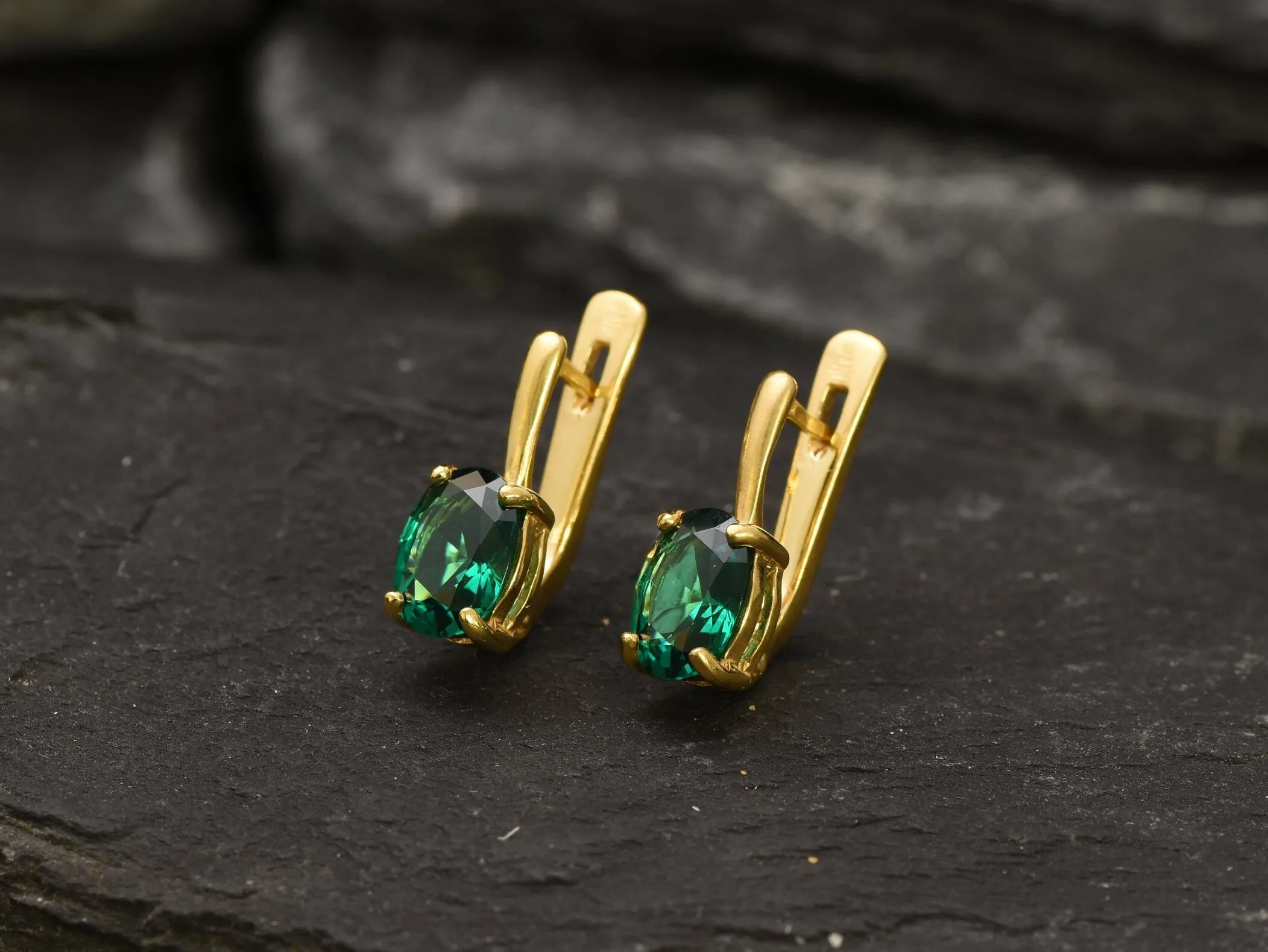 Gold Emerald Earrings - Green Oval Earrings, Minimalist Emerald Earrings