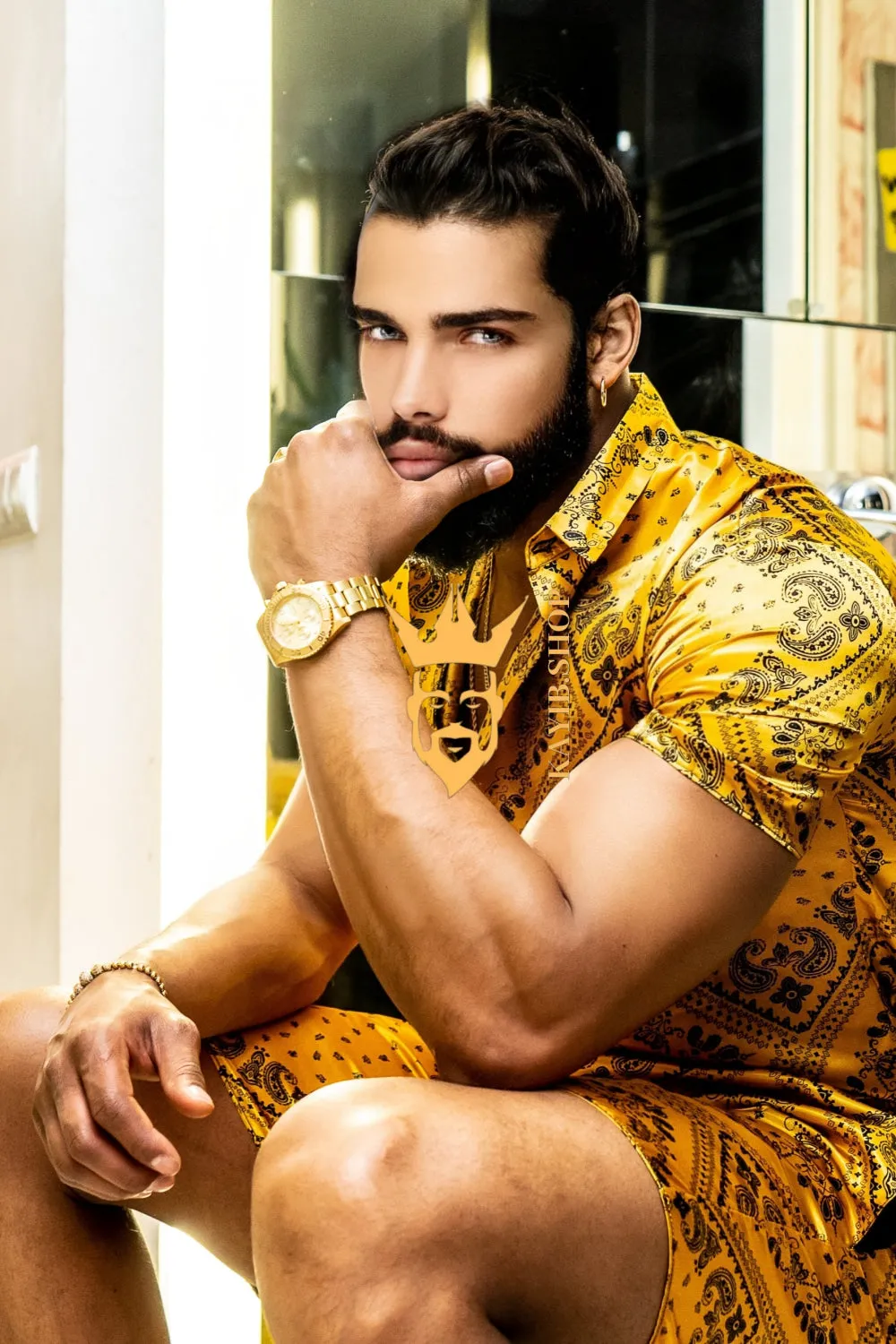 Gold Luxurious Barocco Print Set - The Ultimate Summer Silk Outfit for Men