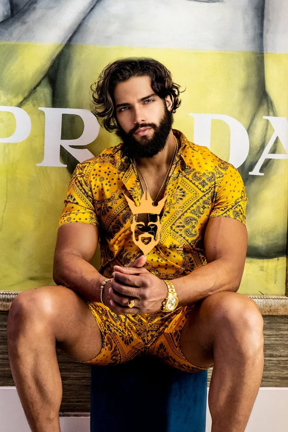 Gold Luxurious Barocco Print Set - The Ultimate Summer Silk Outfit for Men