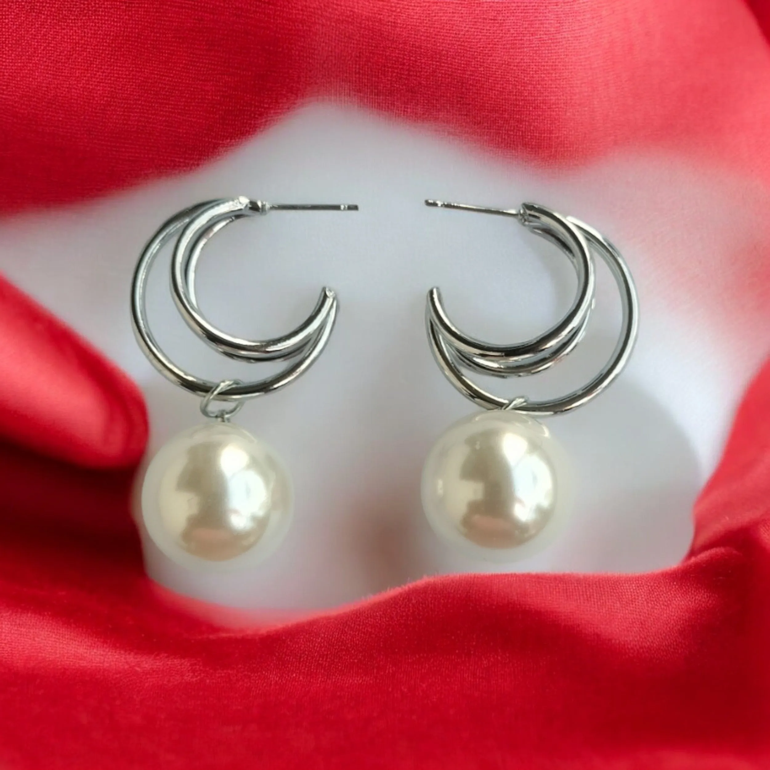 Jewelestia Crescent Pearl Earrings