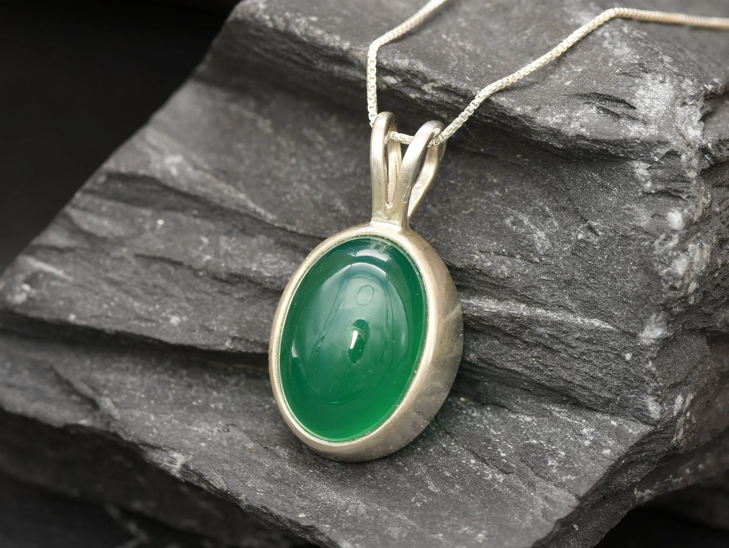 Large Emerald Necklace - Oval Vintage Pendant - Green Bezel Necklace