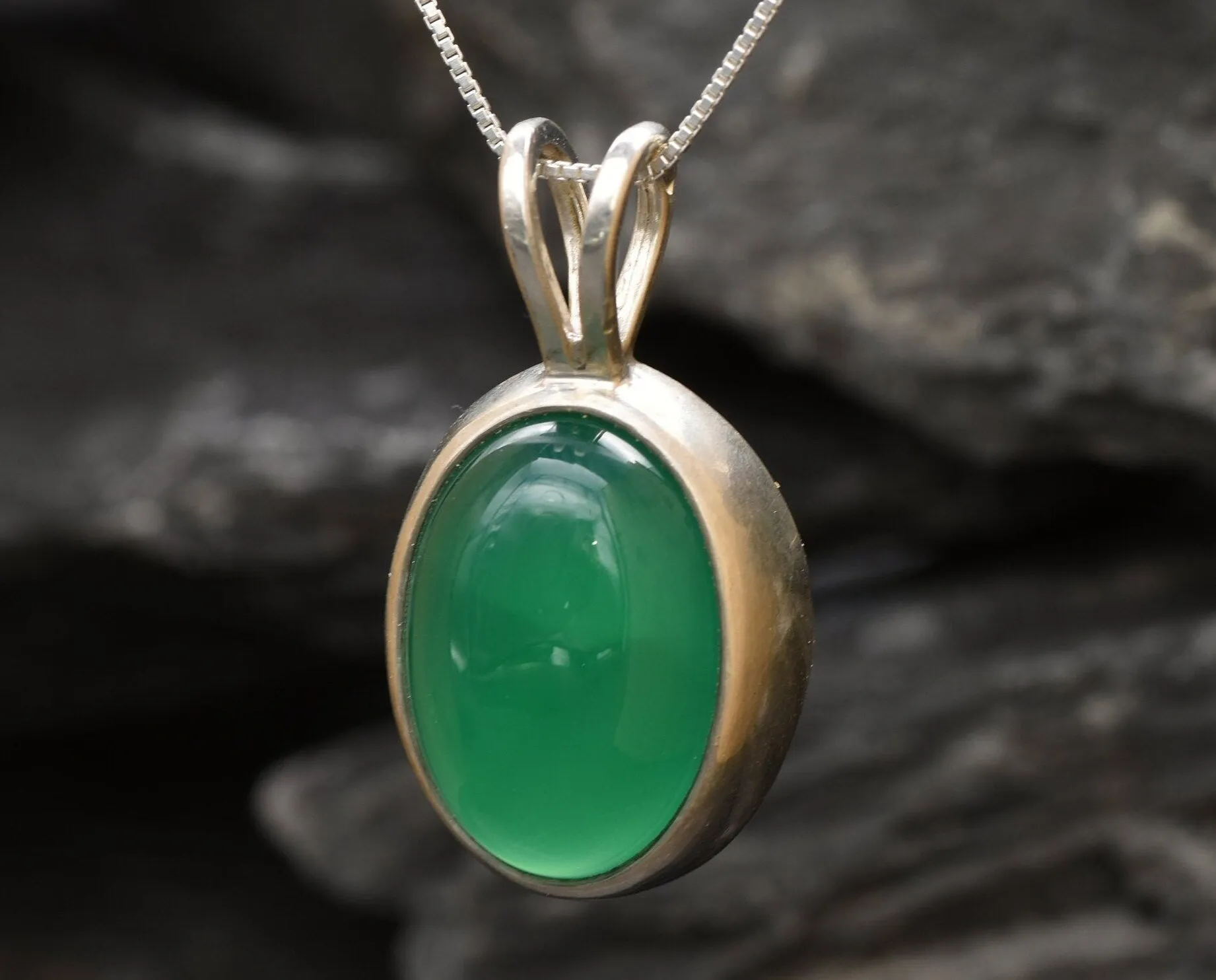 Large Emerald Necklace - Oval Vintage Pendant - Green Bezel Necklace