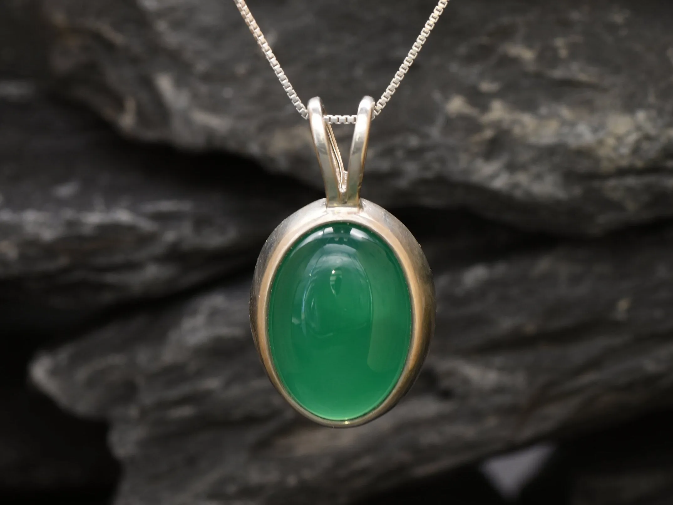 Large Emerald Necklace - Oval Vintage Pendant - Green Bezel Necklace