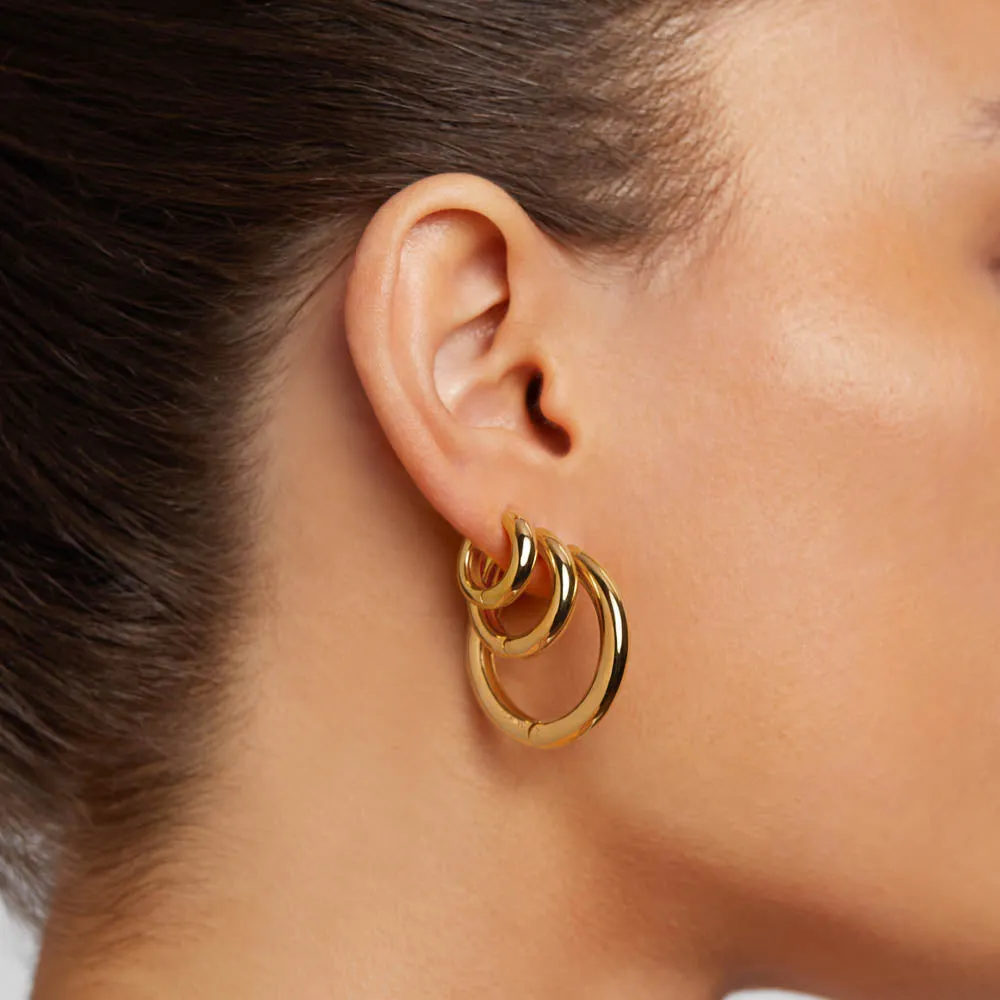 Midi Curve Hoop Earrings in Gold