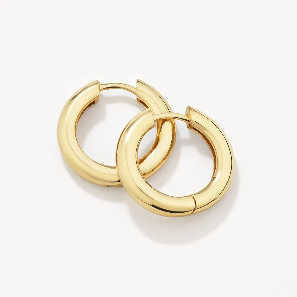 Midi Curve Hoop Earrings in Gold