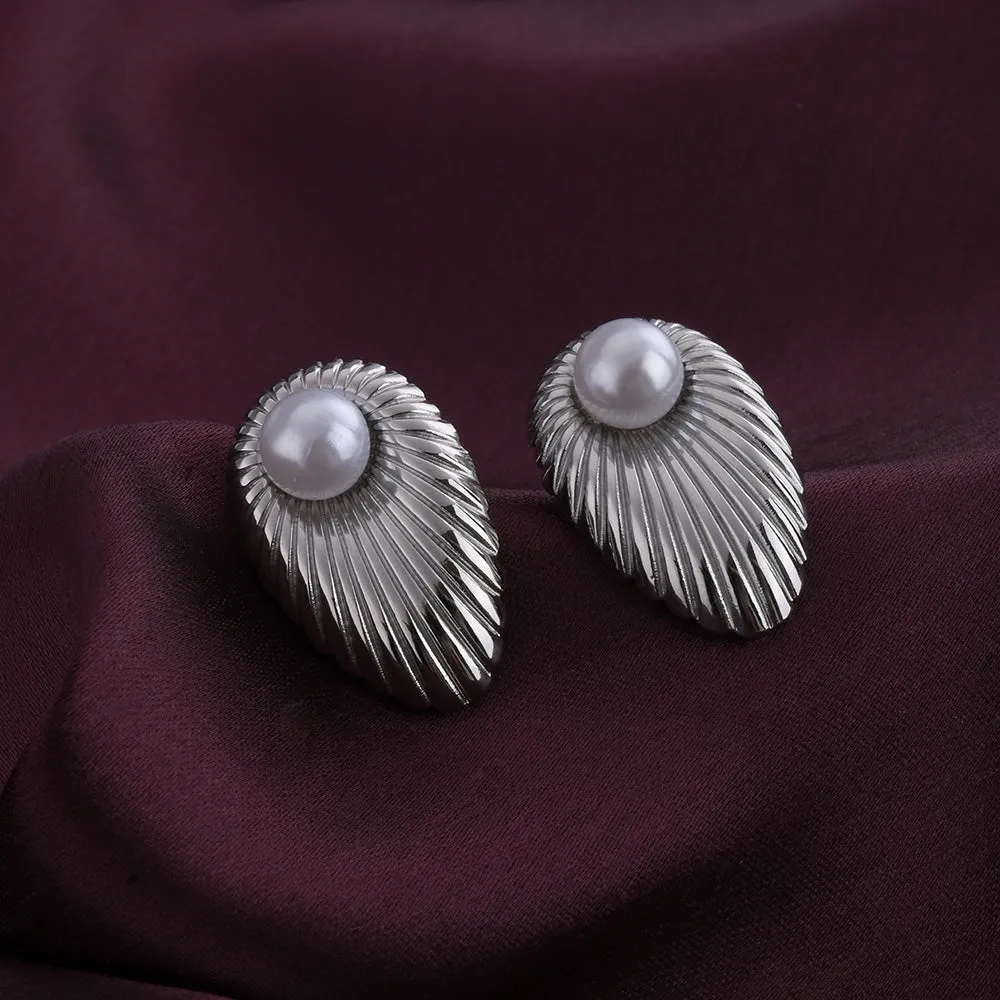 Sunburst Pearl Stud Earrings